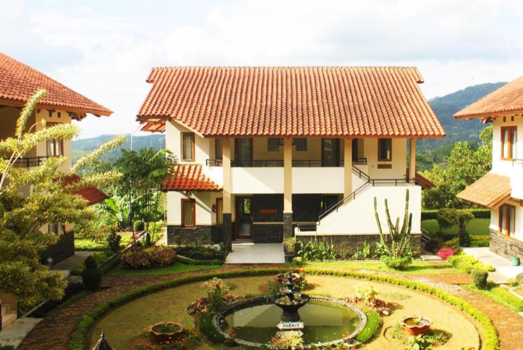 Hotel Pondok Remaja Pgi Puncak Esterno foto
