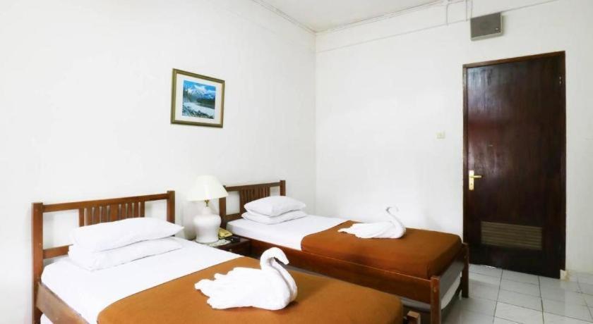 Hotel Pondok Remaja Pgi Puncak Esterno foto